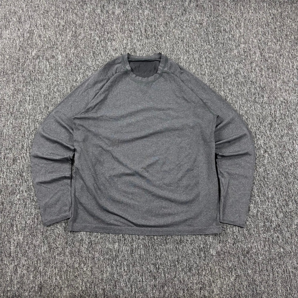 Lululemon Metal Vent Tech Long Sleeve Shirt Grey XL Athletic Performance